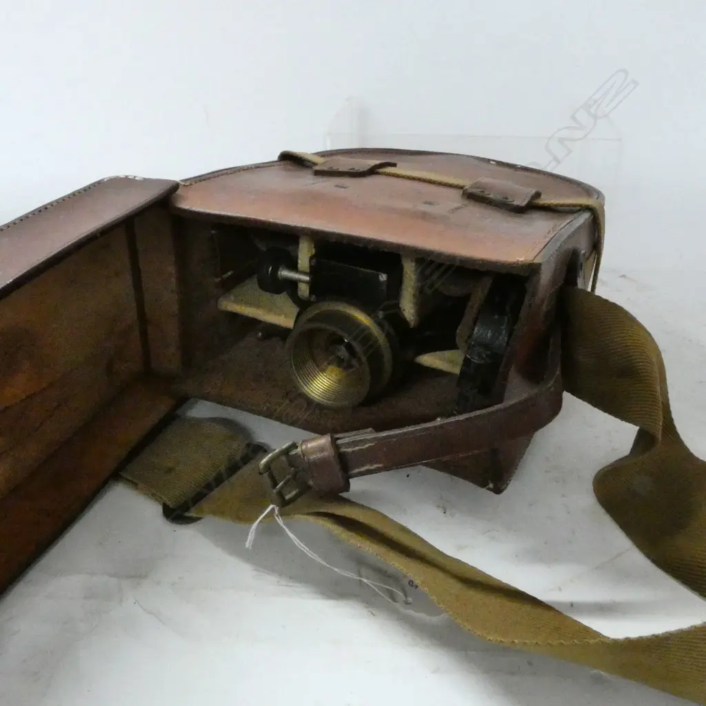 5" HELIOGRAPH SIGNALLING MIRROR w DUPLEX MIRROR & EXTN ARM, SPARE MIRRORS, IN LEATHER CASE, (NO SIGHT) Image 1++